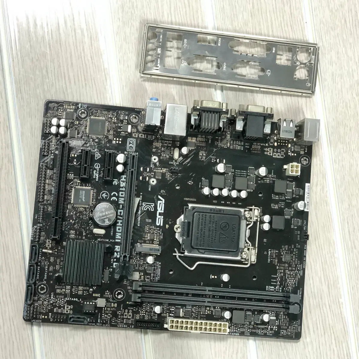 ASUS H310M-C 메인보드 (인텔 8세대~9세대 CPU용)