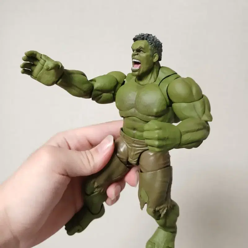 shf 마블 스파이더맨 브랜드 뉴 데이 헐크 피규어 판매합니다