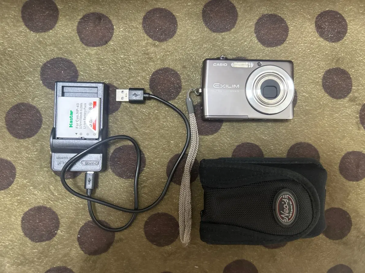 카시오 EXILIM EX-Z700
