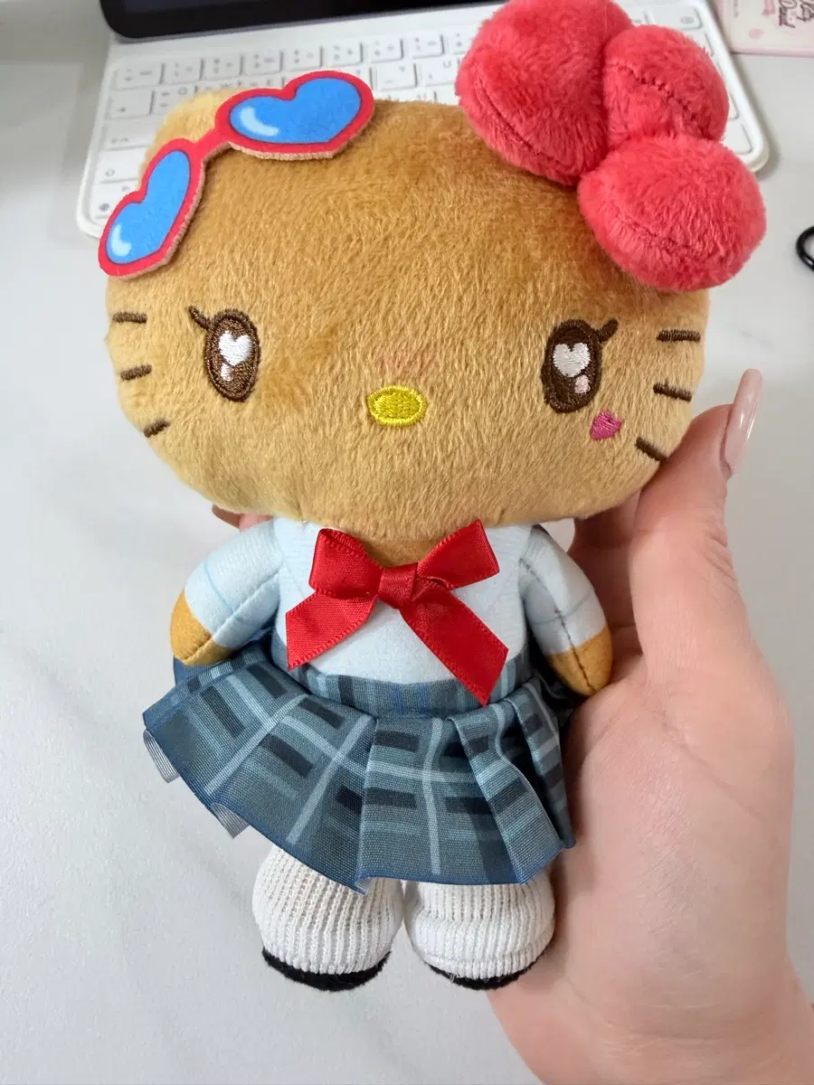 갸루 태닝 헬로키티