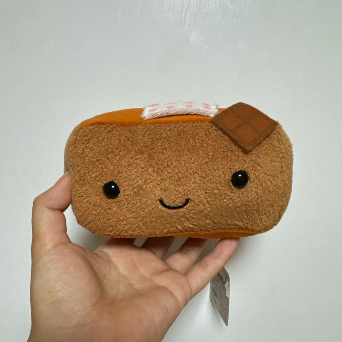 고전 초코 빵 인형