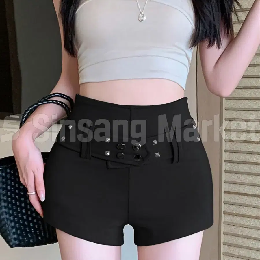 [빠른발송] new 코츠벨트핫팬츠 벨트포함 스터드 팬츠 스판
