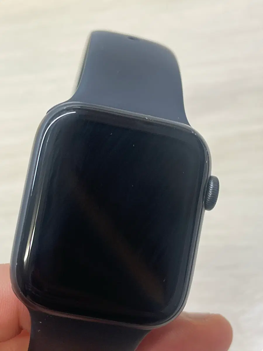 애플워치 SE 44mm 스페이스 그레이 wifi(여분스트랩 케이스포함)