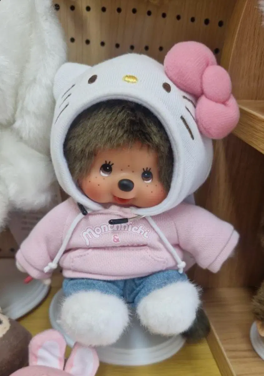 헬로키티 몬치치