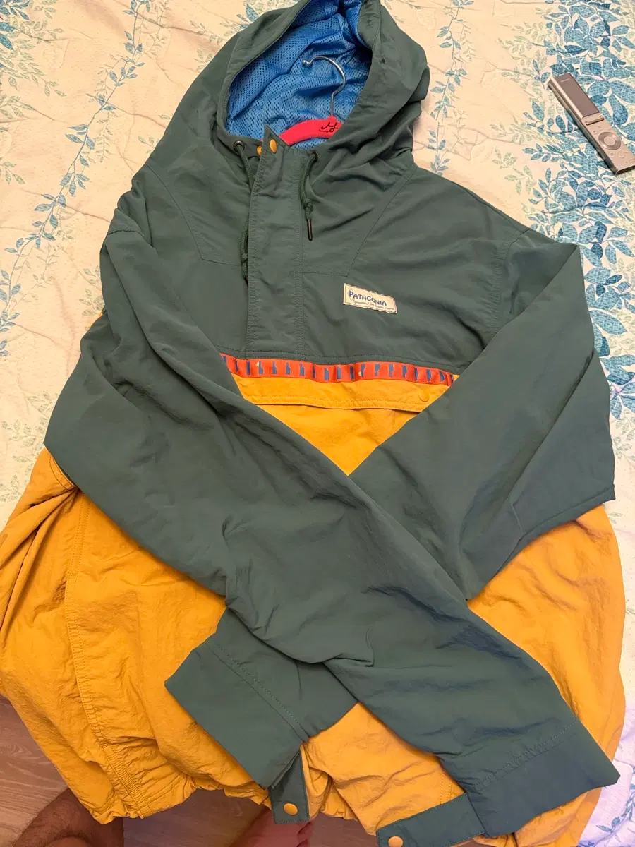 파타고니아 바람막이 아노락 XL 팝니다