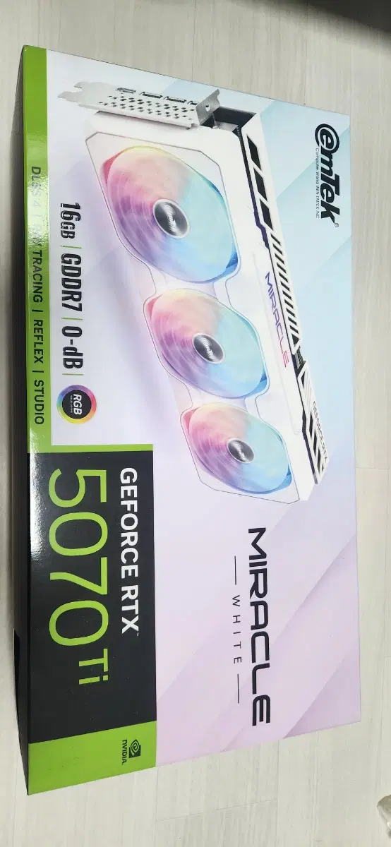 이엠택 미라클 화이트 5070ti