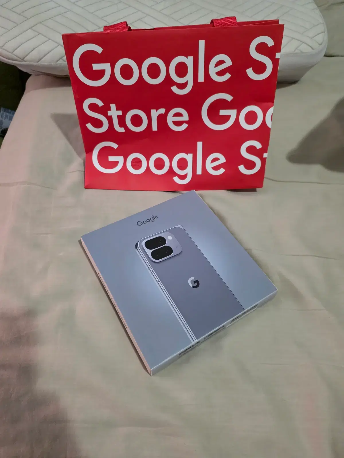 Google Pixel 10 Fold Pro