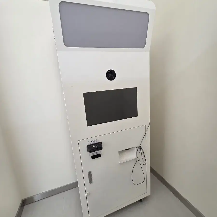 인x네컷, 포x이즘 네컷기계 포토키오스크 네컷포토 판매