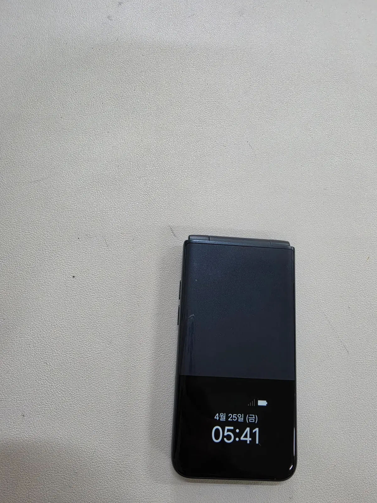 갤럭시 스타일폴더2 무잔상 A급 정상공기기 중고폰