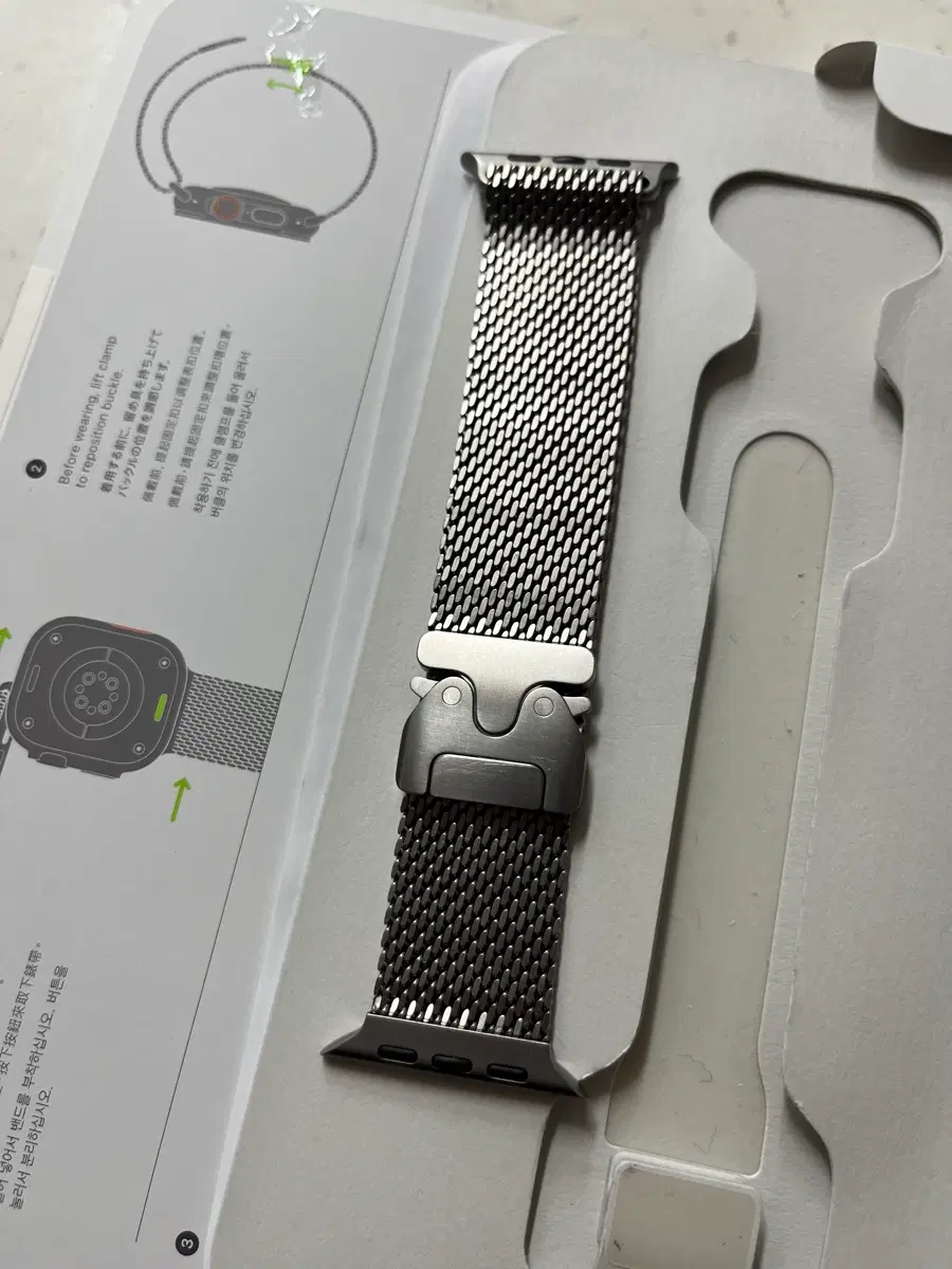 애플워치 티타늄 밀레니즈루프 내추럴 49mm S급