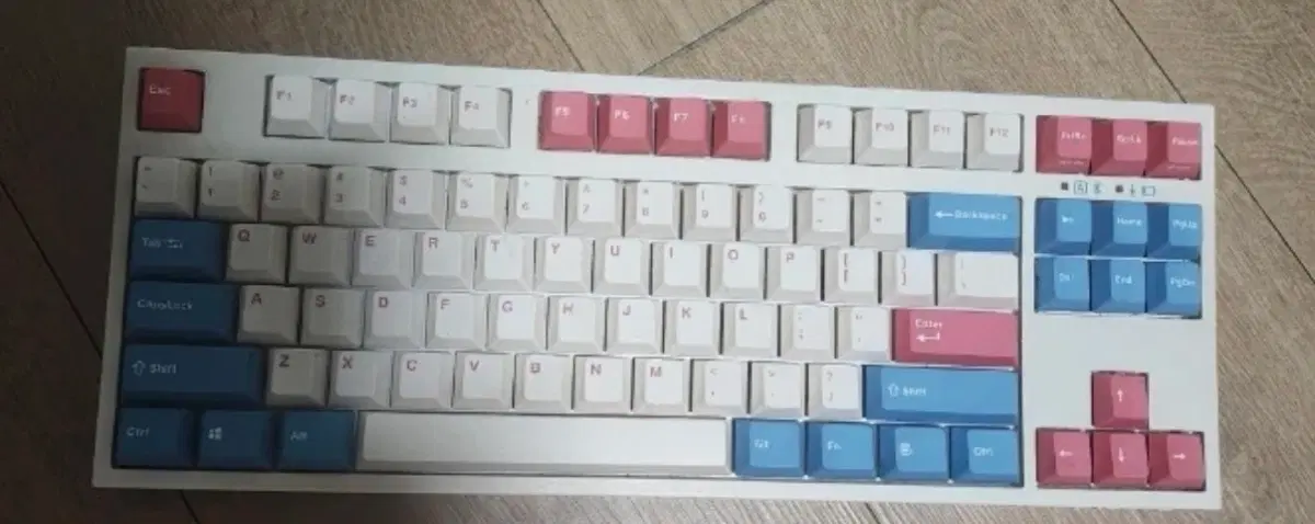 레오폴드 FC750RBT 핑크/블루 키보드 적축 풀박스