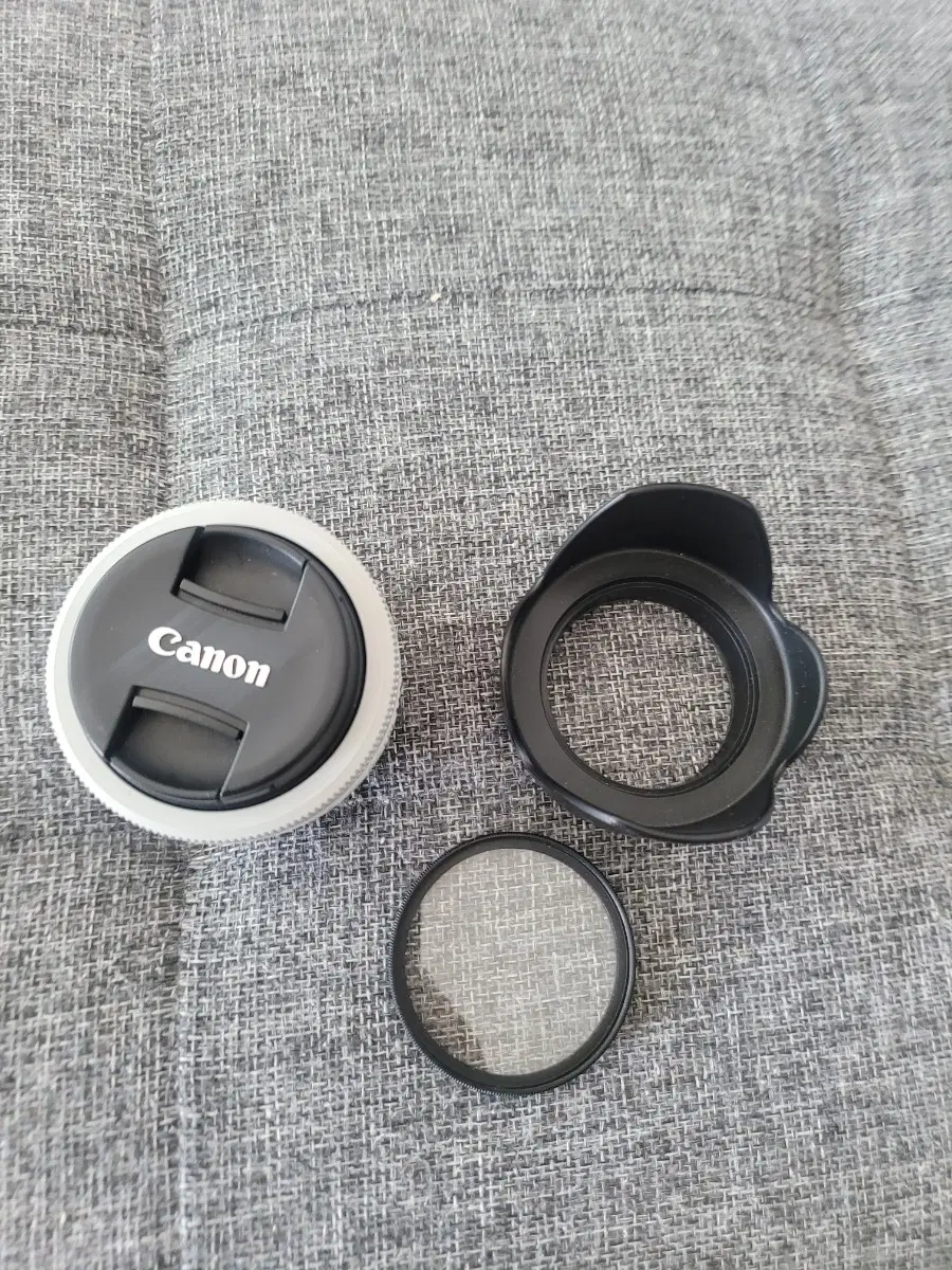 캐논 40mm 단렌즈(번들)