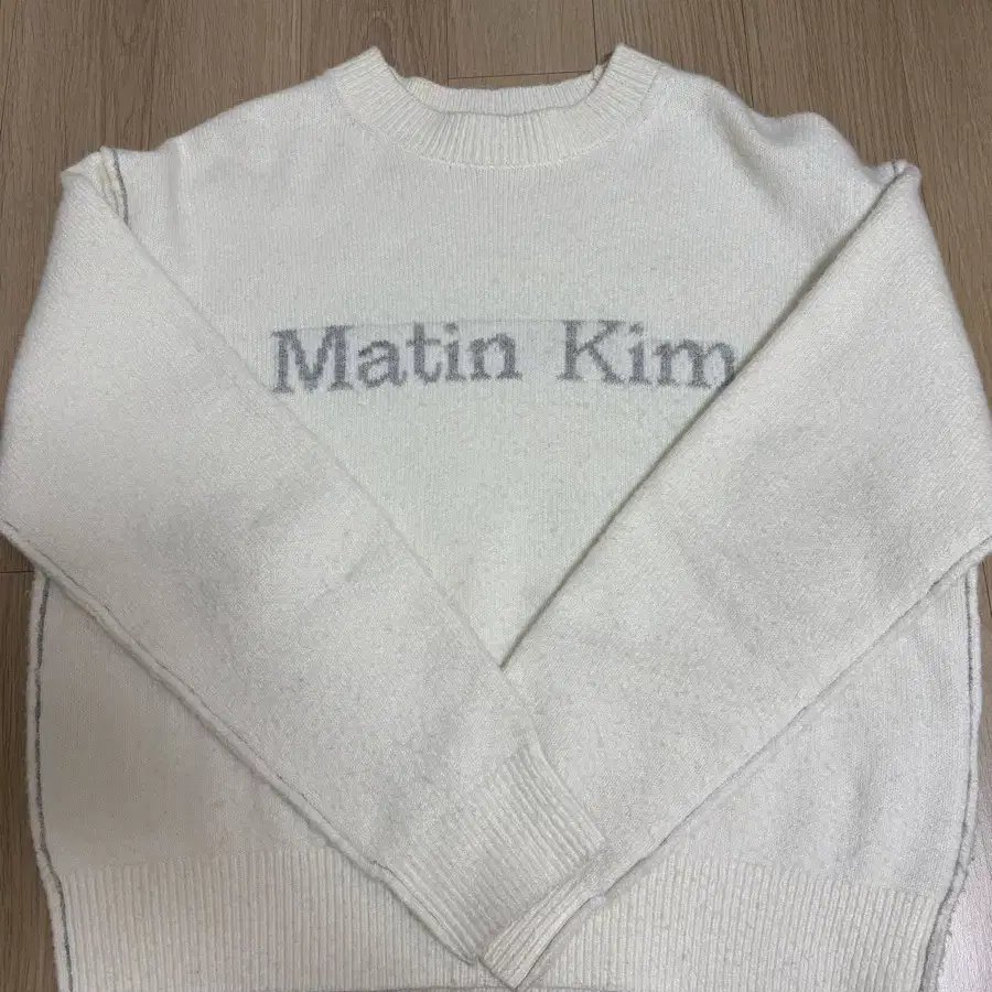 마뗑킴 니트