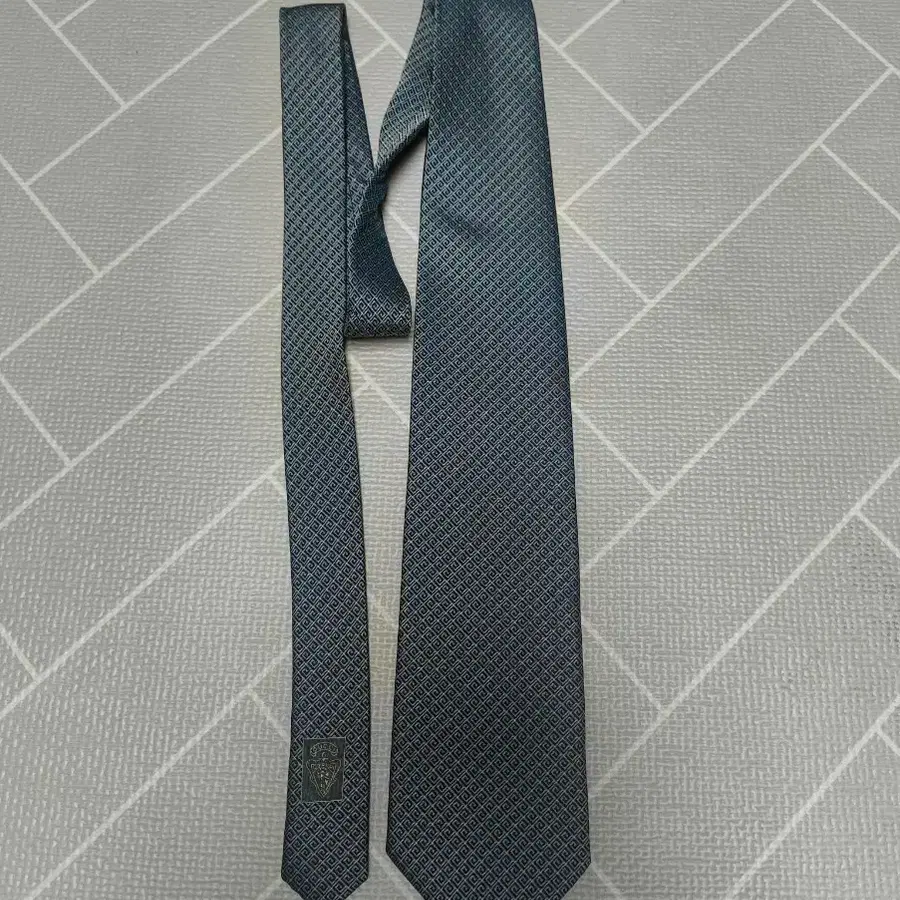 구찌 실크 넥타이