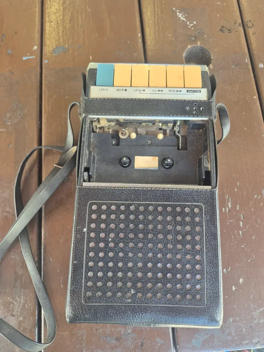 휴대용 카세트 레코더