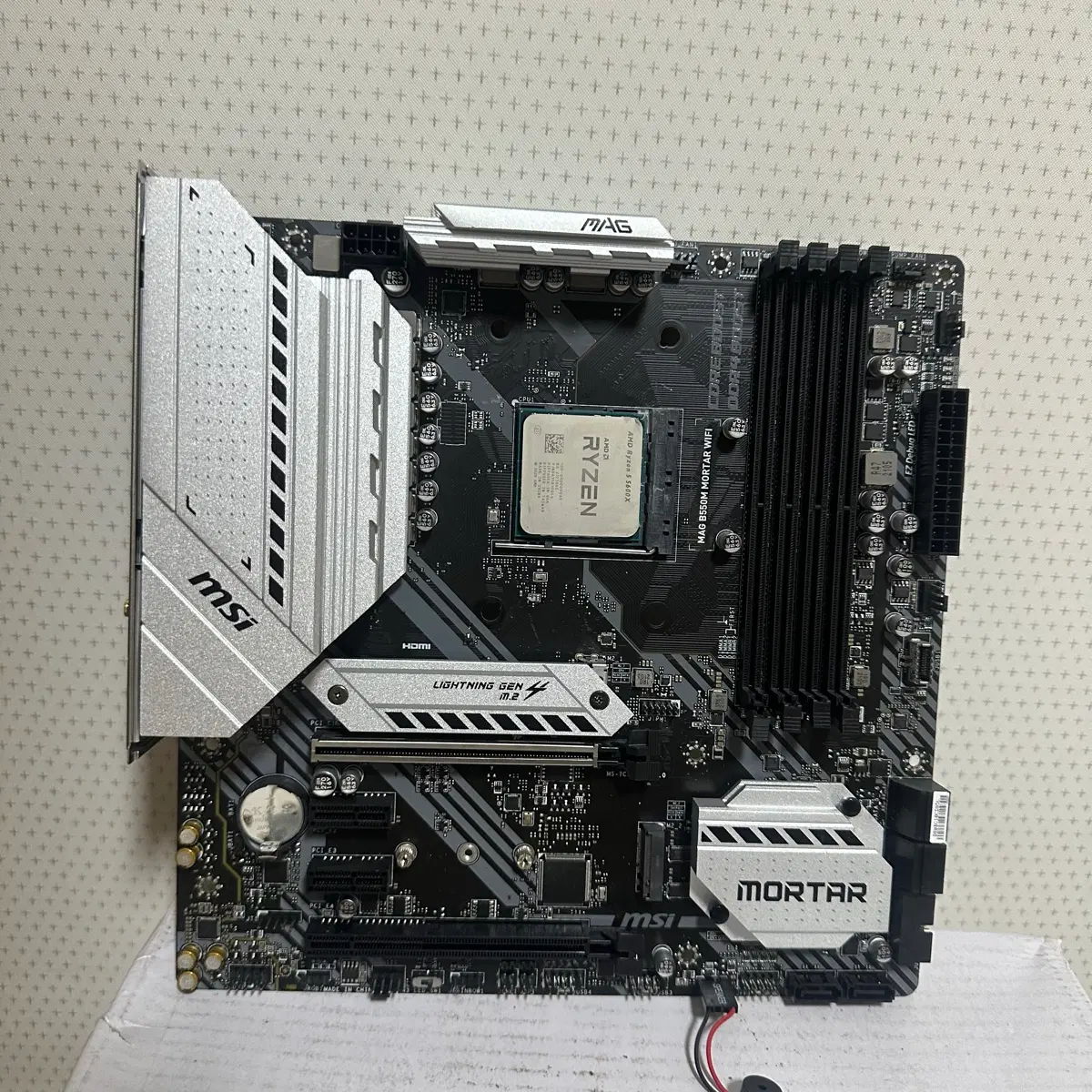 라이젠5 5600X MSI MAG B550M MORTAR WIFI 메인보드