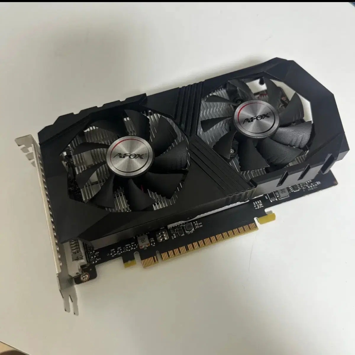 Gtx1050Ti 4G 그래픽 카드 (하자 ㅇ)