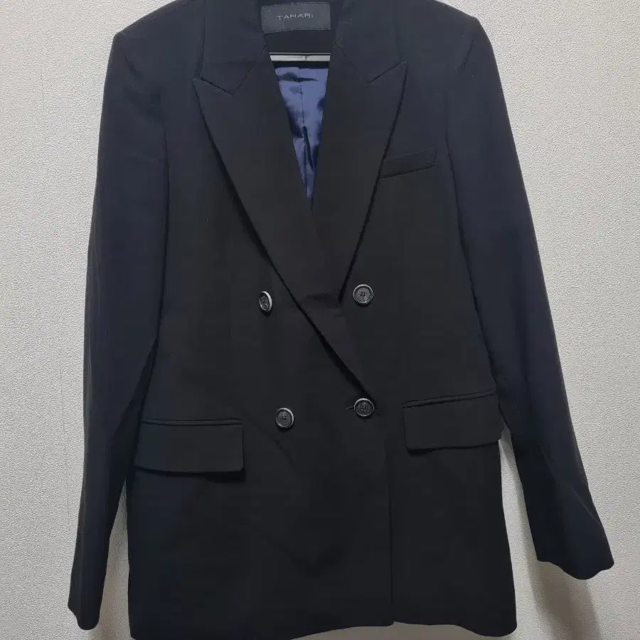 1002 6 TAHARI 블랙자켓