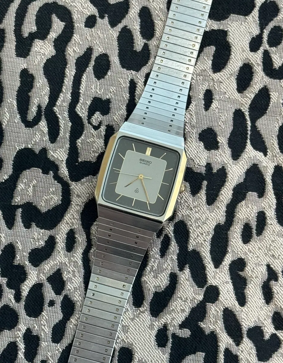80s 빈티지 세이코 스퀘어 쿼츠