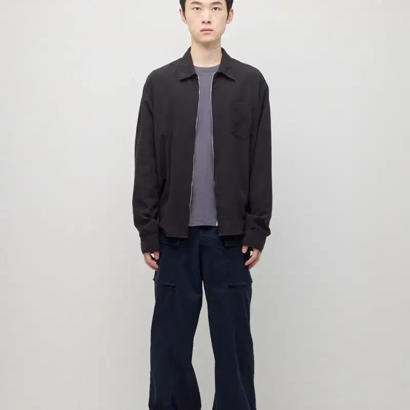 해칭룸 Zip Shirt Bleached Black