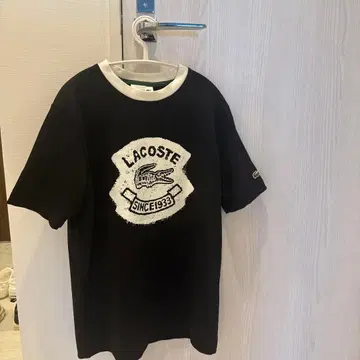 LACOSTE 로고 프린트 T셔츠 블랙