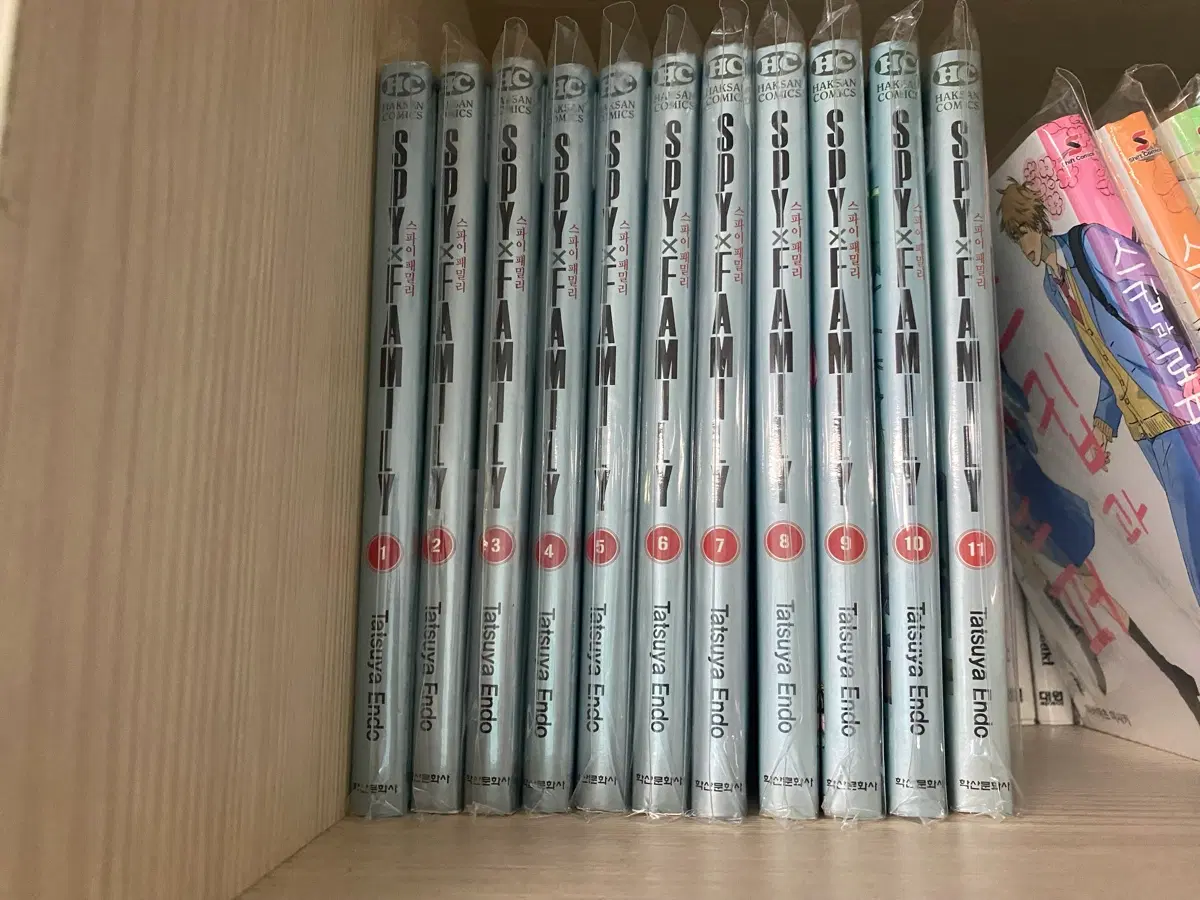 스파이 패밀리 만화책 1~11권 일괄 판매