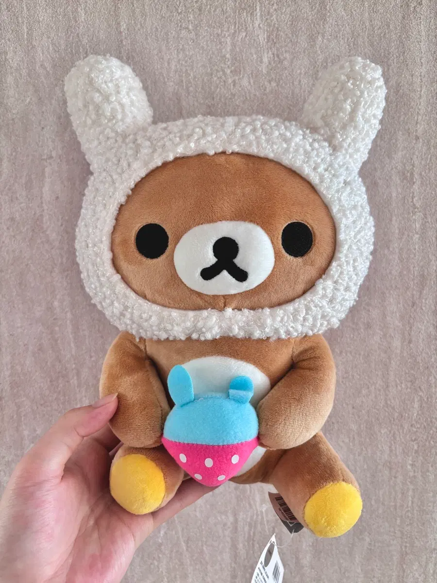 고전 딸기 리락쿠마