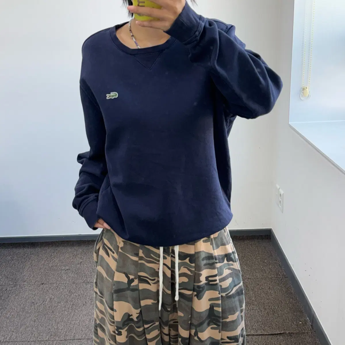 Lacoste 라코스테 스몰로고 네이비 맨투맨