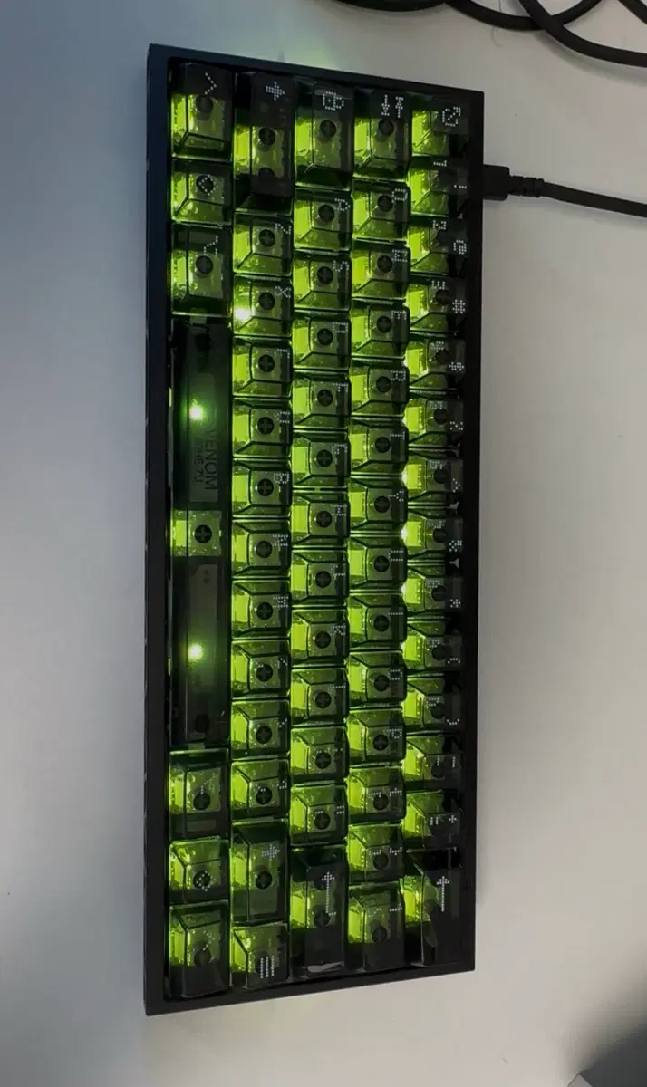 베놈 venom 60he rgb 7u holy60 빌드