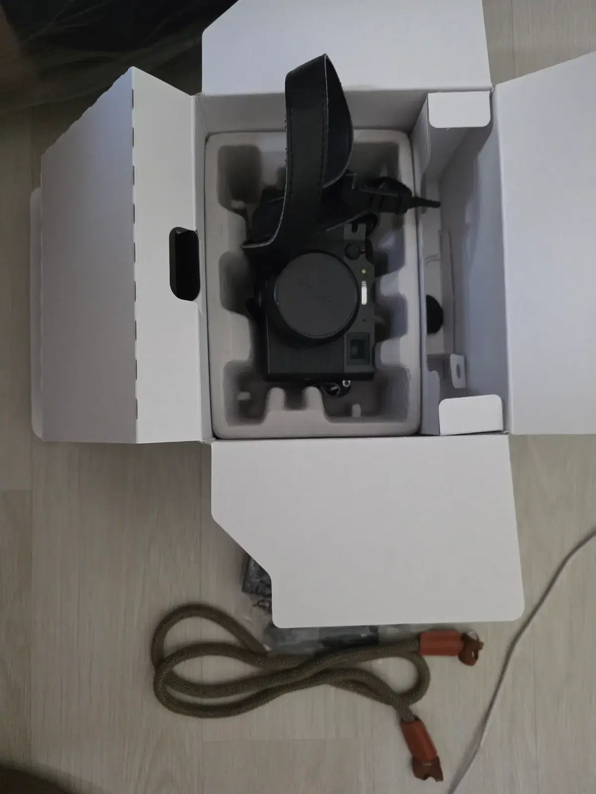 후지 필름 X100V 카메라