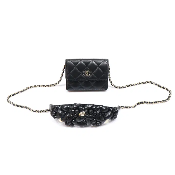 Chanel(샤넬) AP2322 블랙 램스킨 CC로고 까멜리아 체인 카드지갑 미니 크로스백 (31번대) MUJ39305CH