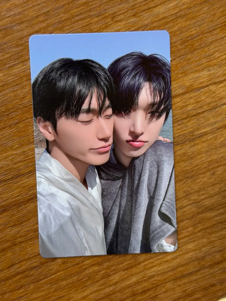 에이티즈 8주년 BLUE DRIFT 전시회 산밍키 산이 민기 유닛