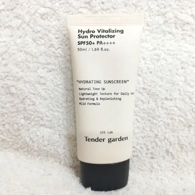 텐더가든 하이드로 바이탈라이징 선 프로텍터 50ml