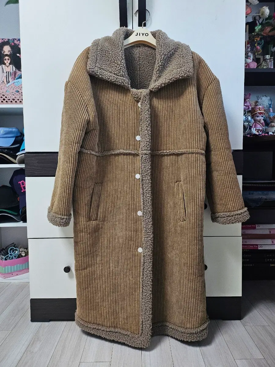 브라운 코듀로이 골덴 양털 무스탕