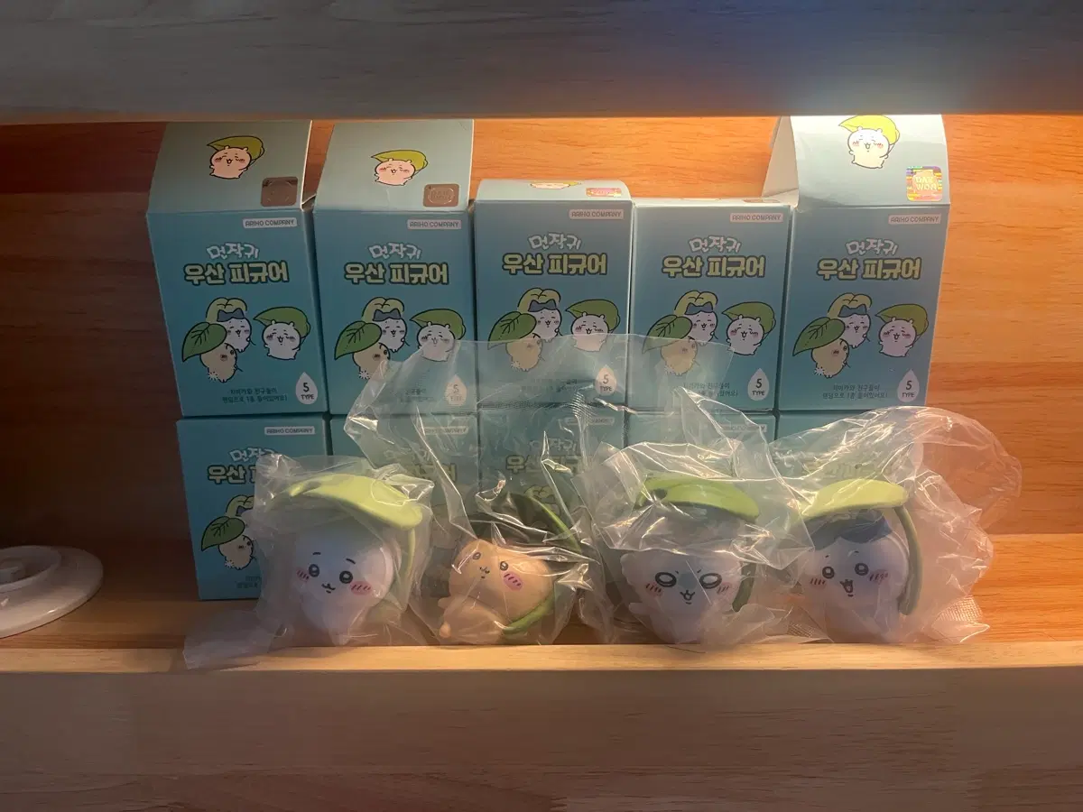 먼작귀 우산 피규어