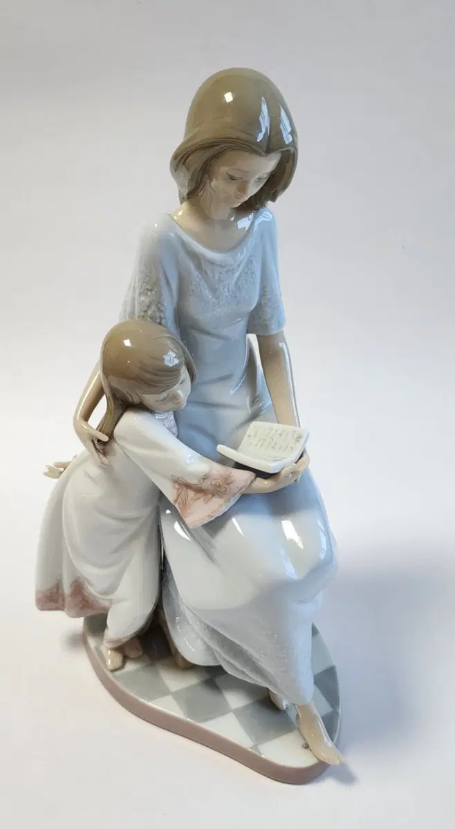 [정품/미사용] 스페인 야드로(Lladro) 5457 'Bedtime Story' 도자기 인형 피겨린