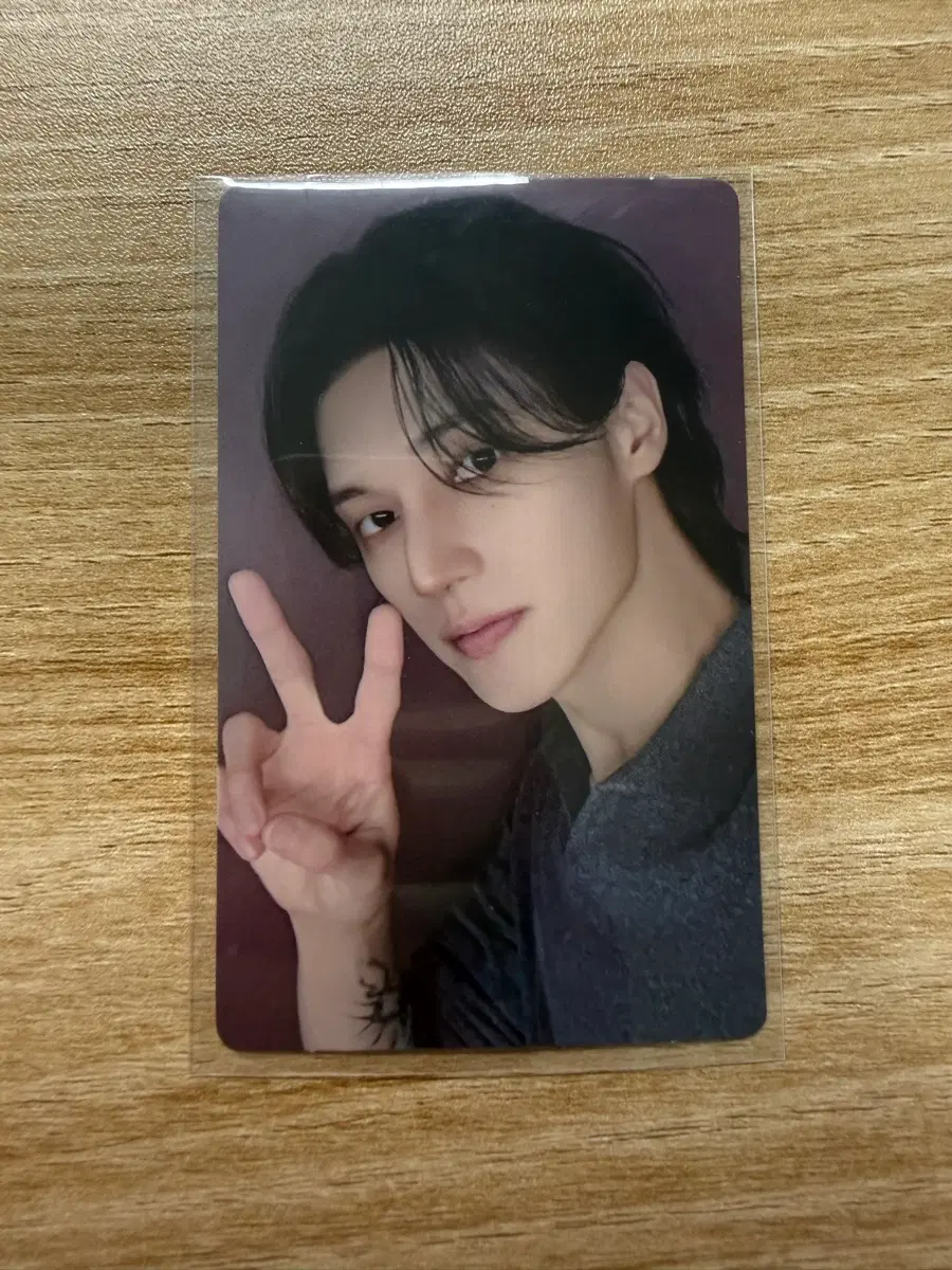 에이티즈 우영 8주년 전시회 트레카 양도