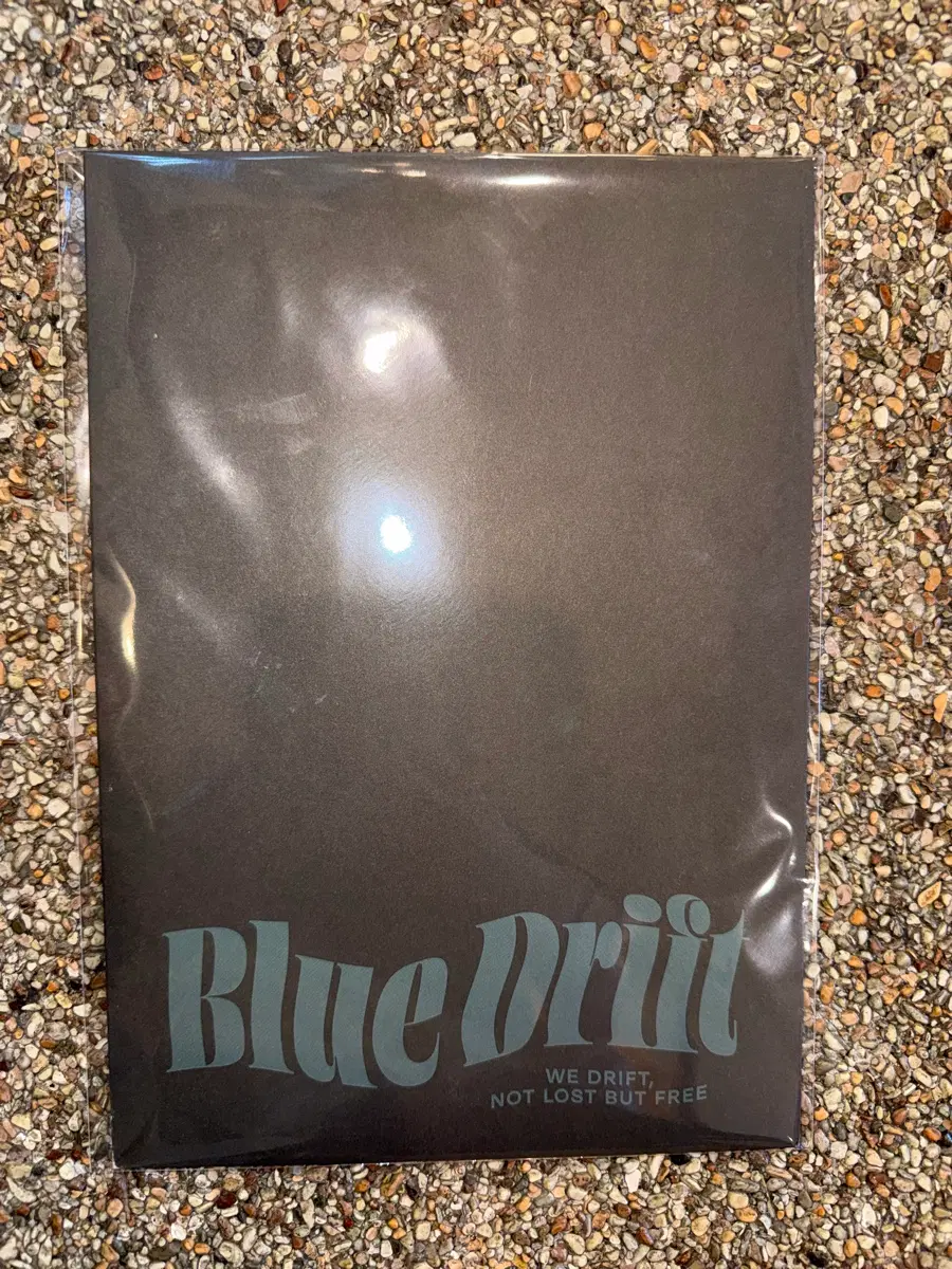 에이티즈 8주년 전시 팝업 BLUE DRIFT 입장 특전 세트
