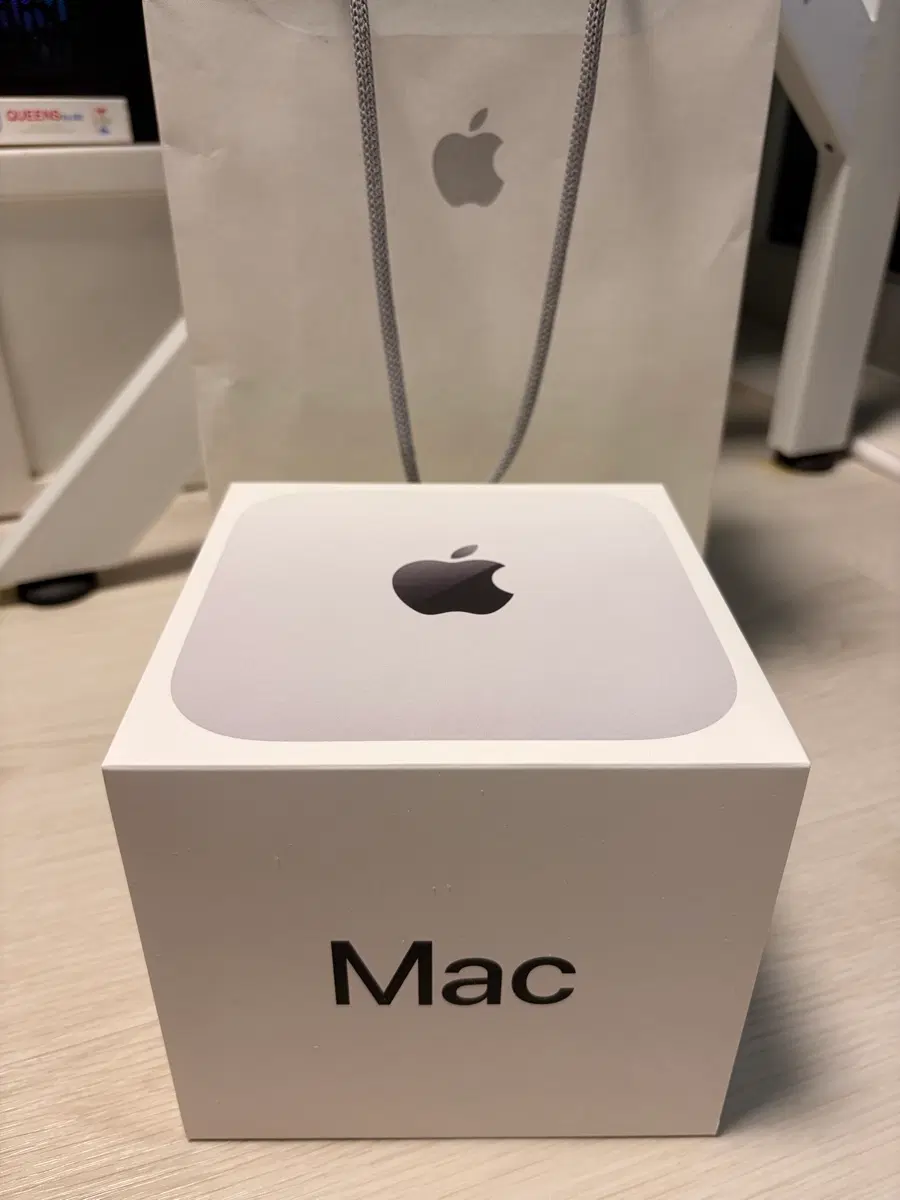 Apple 맥 미니 M6 팝니다(새것)