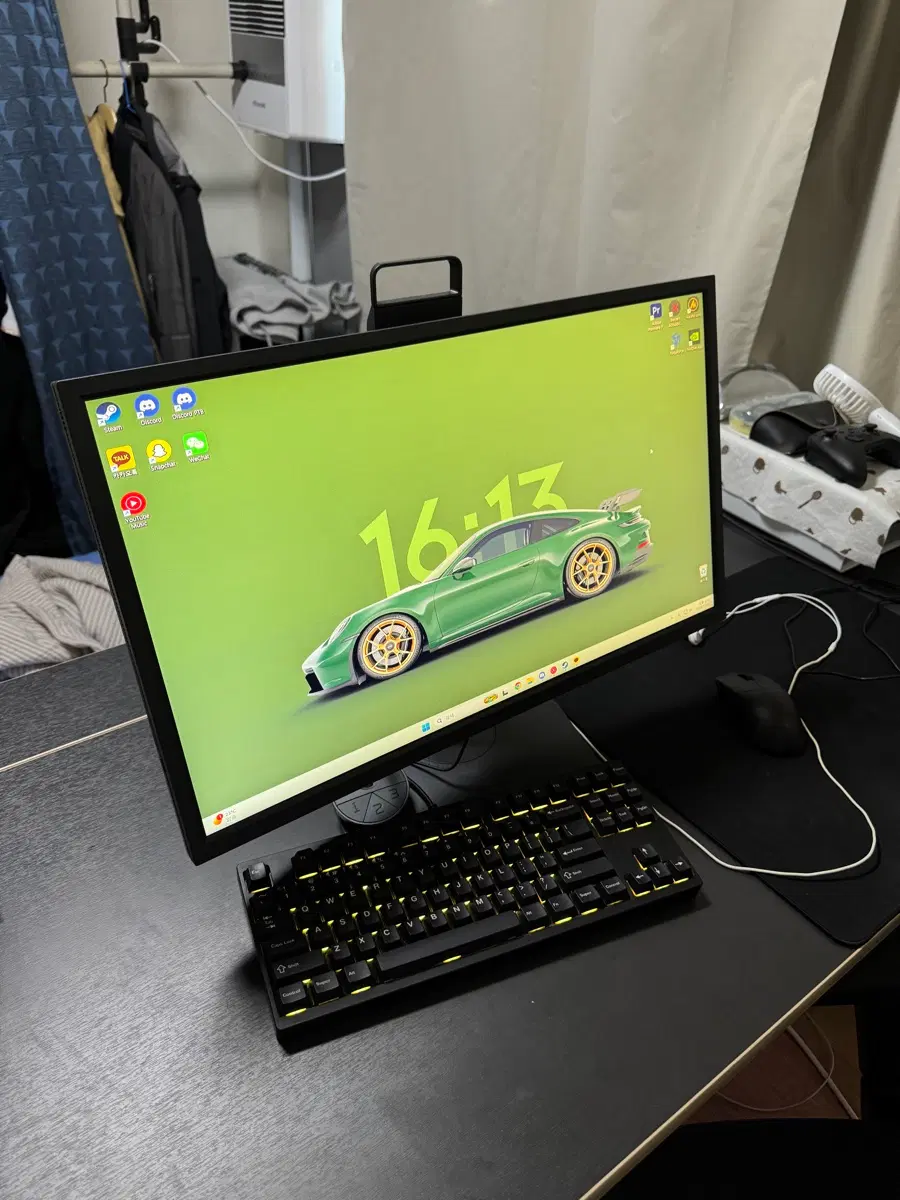 벤큐 2546k 판매합니다.