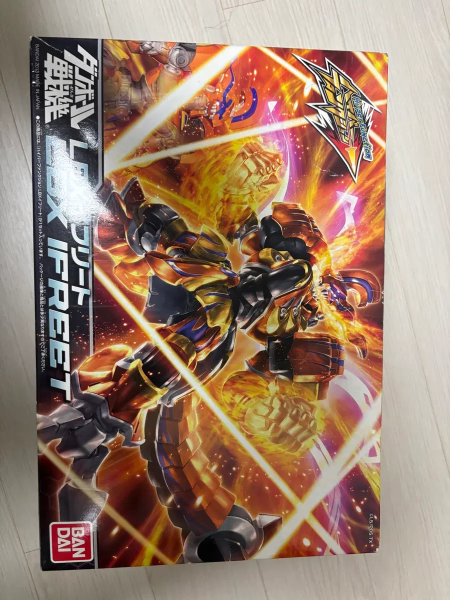 반다이 골판지전사 LBX 이프리트 하이퍼펑션