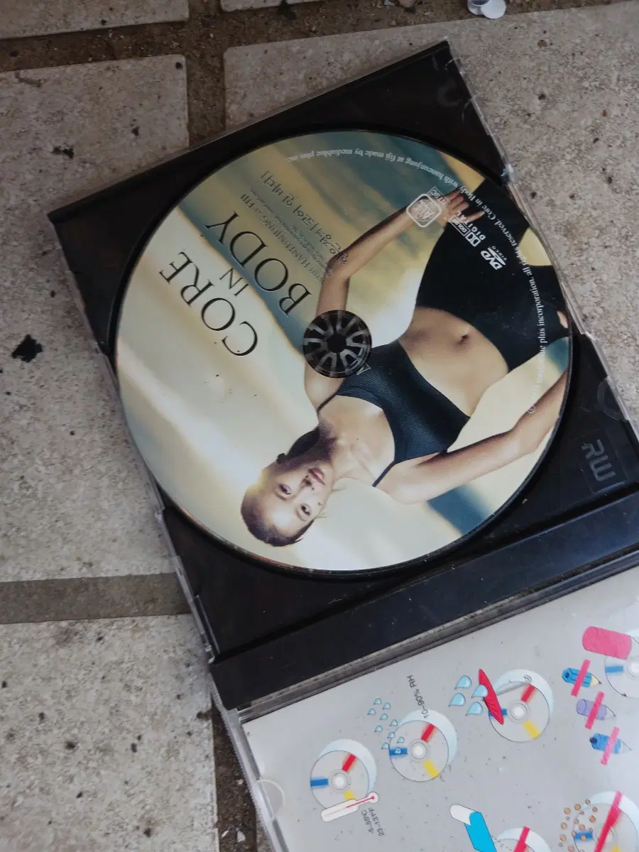 코어 인 바디 DVD (한은정).수집소장용