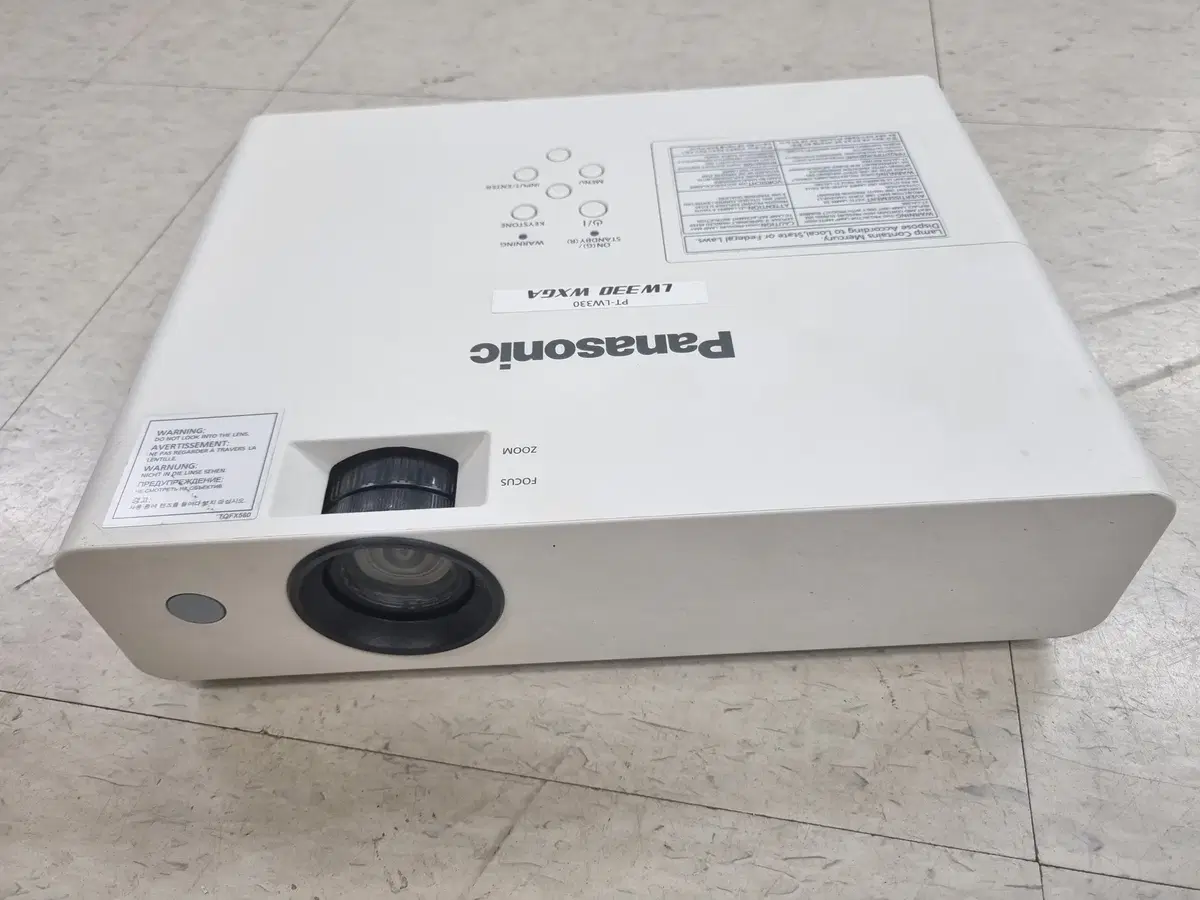 파나소닉 PT-LW330 프로젝터