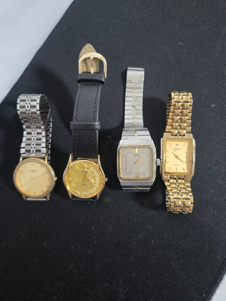 빈티지 세이코 쿼츠 시계 4개 일괄 SEIKO Dolce 돌체 수리 부품용