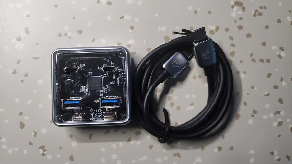 오리코 USB 10Gbps C타입 A타입 허브 무전원 4포트 (XHJ2U2C-G2)