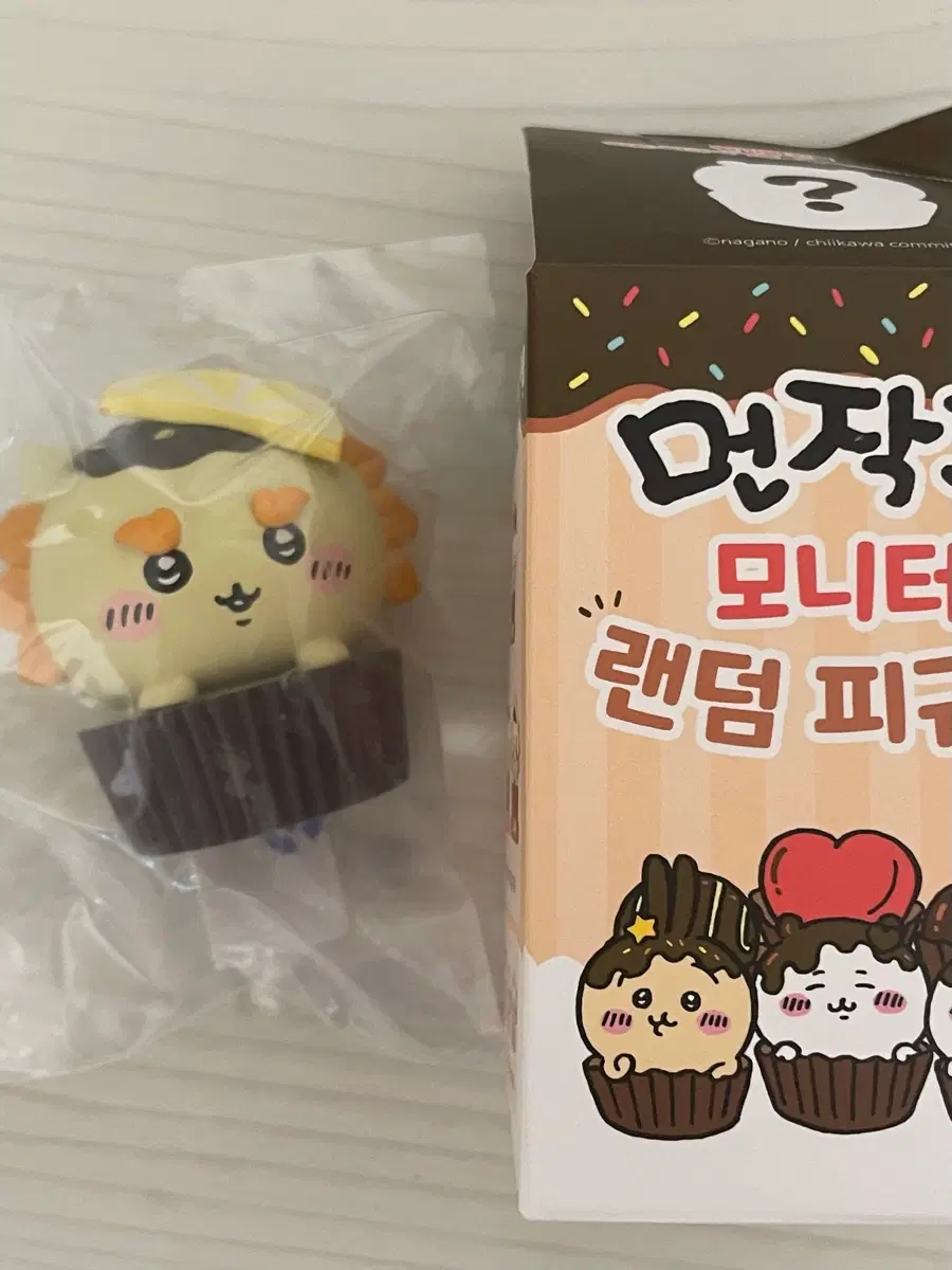 치이카와 먼작귀 시사 모니터 피규어