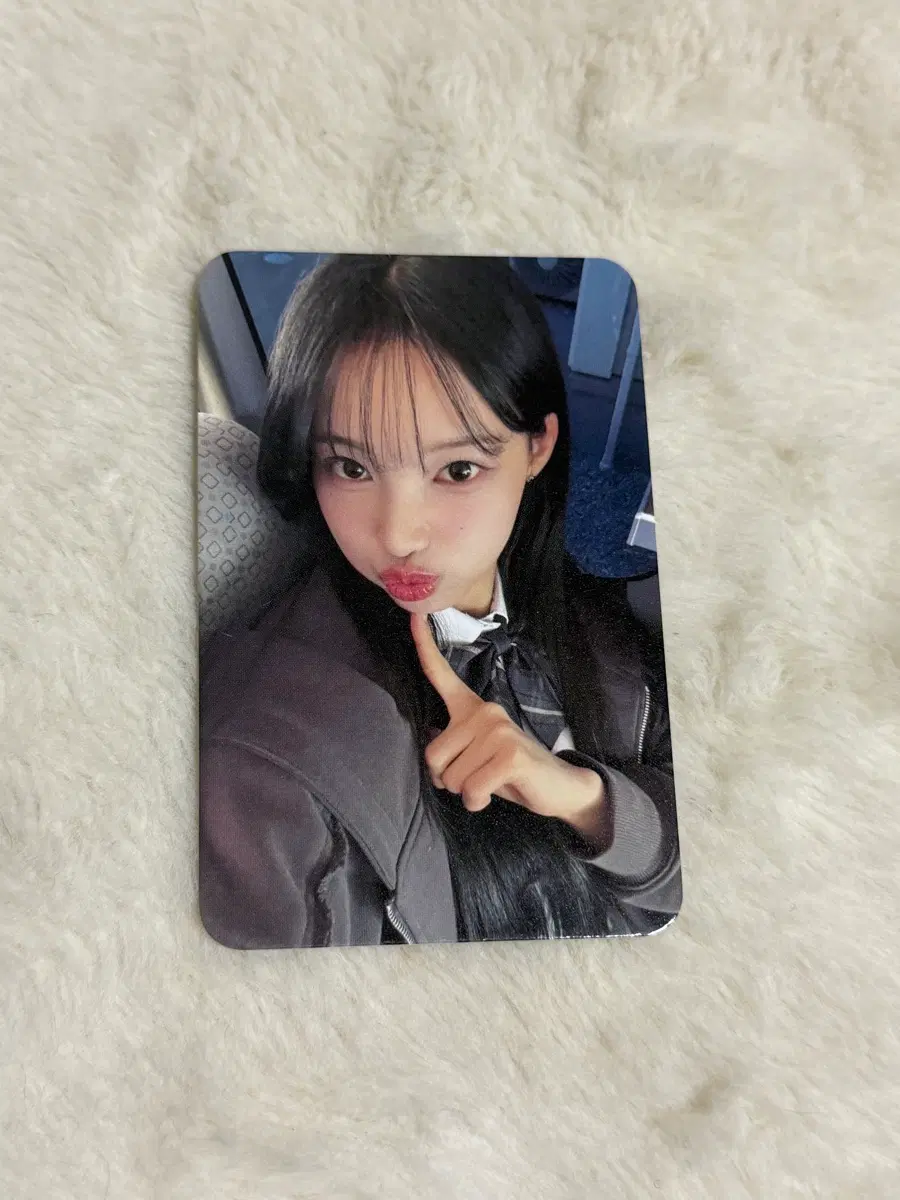 리센느 포카 미공포 원이 데자뷔
