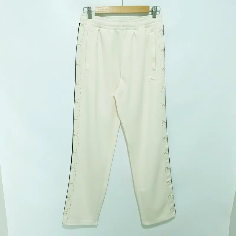 에비수 트랙 팬츠 95_M3222