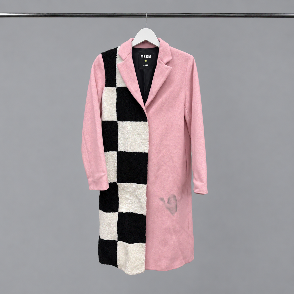 MSGM 체커보드 배색 롱 코트 사이드 포켓 디테일 스트레이트 핏 핑크