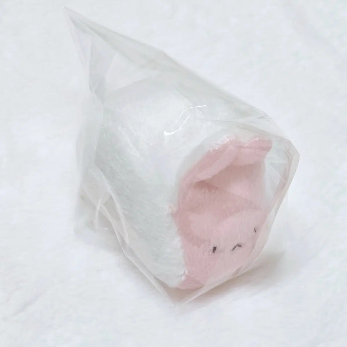 (미개봉) 사달멜리크 레일 복숭아 백도 조각 토끼 모찌 인형
